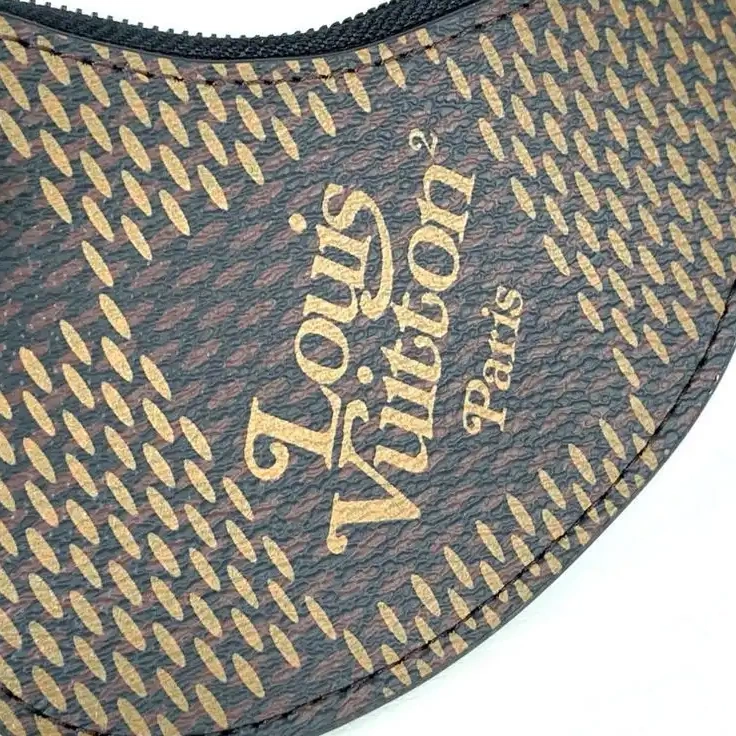 Official Brother Sam 207B570002 Bags LV 0804